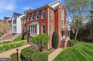 10454 Breckinridge Ln, Fairfax, VA 22030 - Photo 1