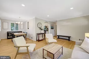 4132 Addison Rd, Fairfax, VA 22030 - Photo 11