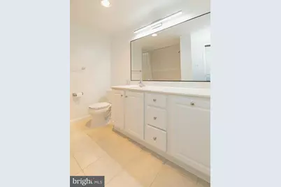 10570 Main Street #424, Fairfax, VA 22030 - Photo 11