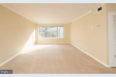 10570 Main Street #424, Fairfax, VA 22030 - Photo 3