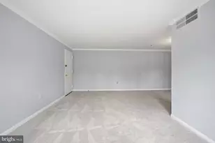 9479 Fairfax Blvd, Fairfax, VA 22031 - Photo 11