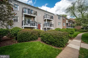 9479 Fairfax Blvd, Fairfax, VA 22031 - Photo 3