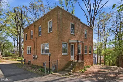 10827 Crest Street, Fairfax, VA 22030 - Photo 1