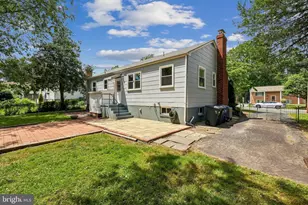10217 Rodgers Rd, Fairfax, VA 22030 - Photo 23