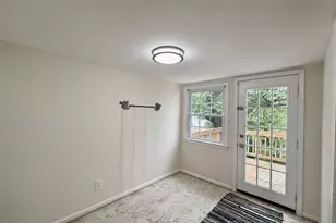 4040 Poplar St, Fairfax, VA 22030 - Photo 9