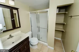 10413 Courthouse Dr, Fairfax, VA 22030 - Photo 19