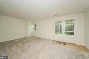 10413 Courthouse Dr, Fairfax, VA 22030 - Photo 23