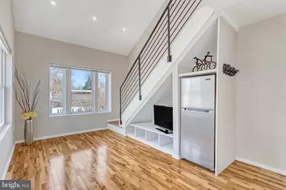 10237 Stratford Avenue #B, Fairfax, VA 22030 - Photo 9