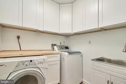 3886 University Drive, Fairfax, VA 22030 - Photo 31