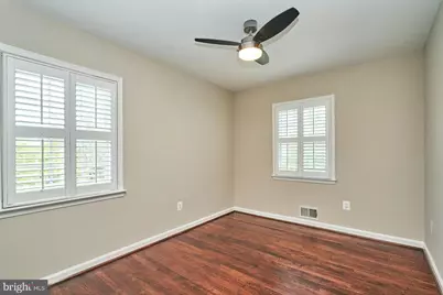 3886 University Drive, Fairfax, VA 22030 - Photo 23