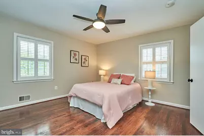 3886 University Drive, Fairfax, VA 22030 - Photo 19