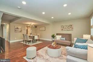 3886 University Dr, Fairfax, VA 22030 - Photo 15