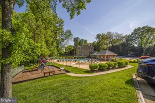 3860 Lyndhurst Dr, Fairfax, VA 22031 - Photo 19