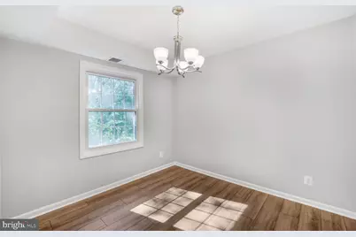 3860 Lyndhurst Drive #202, Fairfax, VA 22031 - Photo 7