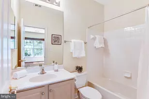 3842 Farrcroft Green, Fairfax, VA 22030 - Photo 53