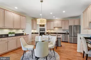 3842 Farrcroft Green, Fairfax, VA 22030 - Photo 25