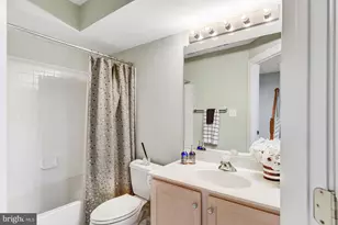 3842 Farrcroft Green, Fairfax, VA 22030 - Photo 35