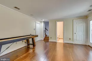 10468 Breckinridge Ln, Fairfax, VA 22030 - Photo 31