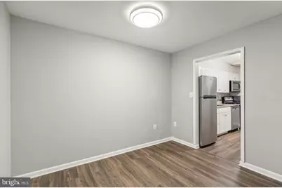 10724 W West Drive #204, Fairfax, VA 22030 - Photo 5