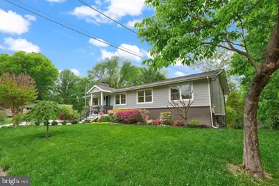 10146 Spring Lake Terrace, Fairfax, VA 22030 - Photo 3