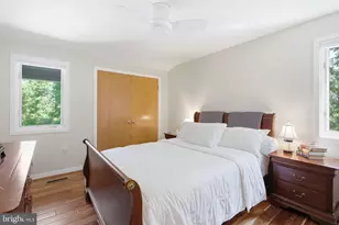10501 Oak Pl Ct, Fairfax, VA 22030 - Photo 33