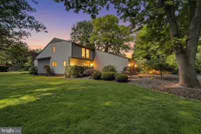 10501 Oak Place Court, Fairfax, VA 22030 - Photo 3