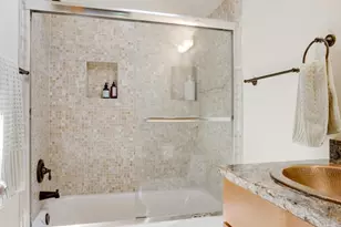 10501 Oak Pl Ct, Fairfax, VA 22030 - Photo 31