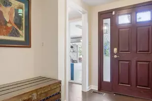 10501 Oak Pl Ct, Fairfax, VA 22030 - Photo 5