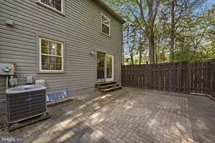 9774 Main St, Fairfax, VA 22031 - Photo 25