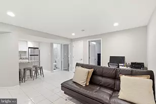 3512 Jean St, Fairfax, VA 22030 - Photo 41
