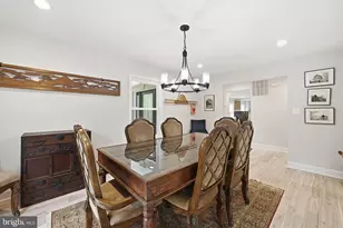 10129 Dwight Ave, Fairfax, VA 22032 - Photo 9