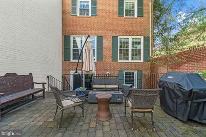 9762 Cardinal Road, Fairfax, VA 22030 - Photo 25