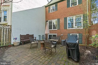 9762 Cardinal Road, Fairfax, VA 22030 - Photo 27