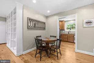 3609 Embassy Ln, Fairfax, VA 22030 - Photo 19