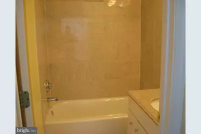 4114 Vanderbilt Court NW, Fairfax, VA 22030 - Photo 15