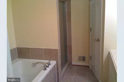 4114 Vanderbilt Court NW, Fairfax, VA 22030 - Photo 13