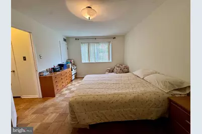 10029 Mosby Woods Drive #224, Fairfax, VA 22030 - Photo 5