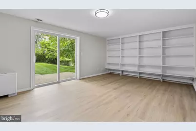 10242 Stratford Avenue, Fairfax, VA 22030 - Photo 37
