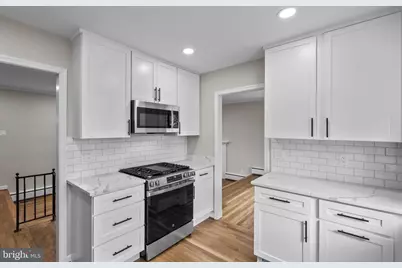 10242 Stratford Avenue, Fairfax, VA 22030 - Photo 5