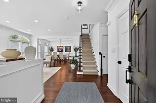 3834 Farrcroft Dr, Fairfax, VA 22030 - Photo 5