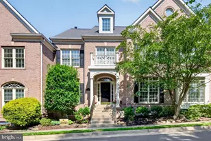 3980 Ballynahown Cir, Fairfax, VA 22030 - Photo 1