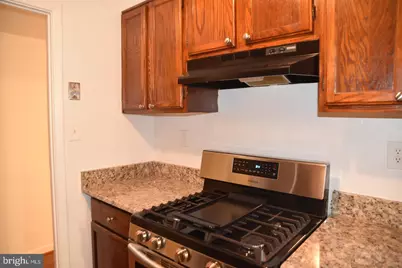 3814 Lyndhurst Drive #103, Fairfax, VA 22031 - Photo 3