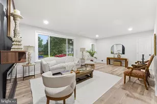 3629 Parklane Rd, Fairfax, VA 22030 - Photo 3