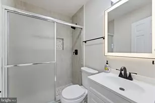 3629 Parklane Rd, Fairfax, VA 22030 - Photo 29