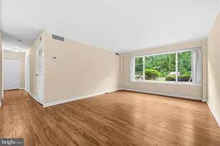 10570 Main St, Fairfax, VA 22030 - Photo 11