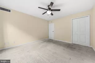 10570 Main St, Fairfax, VA 22030 - Photo 17