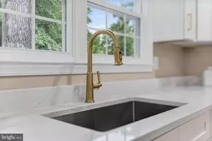 4151 Orchard Dr, Fairfax, VA 22032 - Photo 29