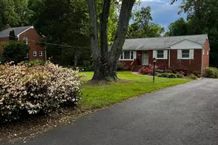 3817 Estel Rd, Fairfax, VA 22031 - Photo 3