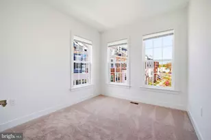 10817 Cedar Ave, Fairfax, VA 22030 - Photo 39