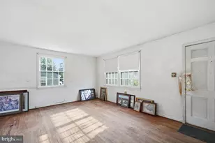 4103 Chestnut St, Fairfax, VA 22030 - Photo 5